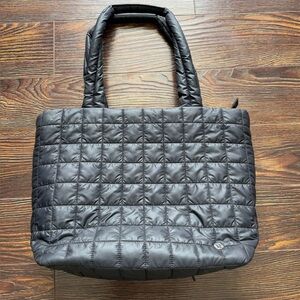 Lululemon Quilted Grid Puffer Tote Bag - Black 12L.